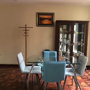 mini-departamento-comodo.cuenca-hotels.com/